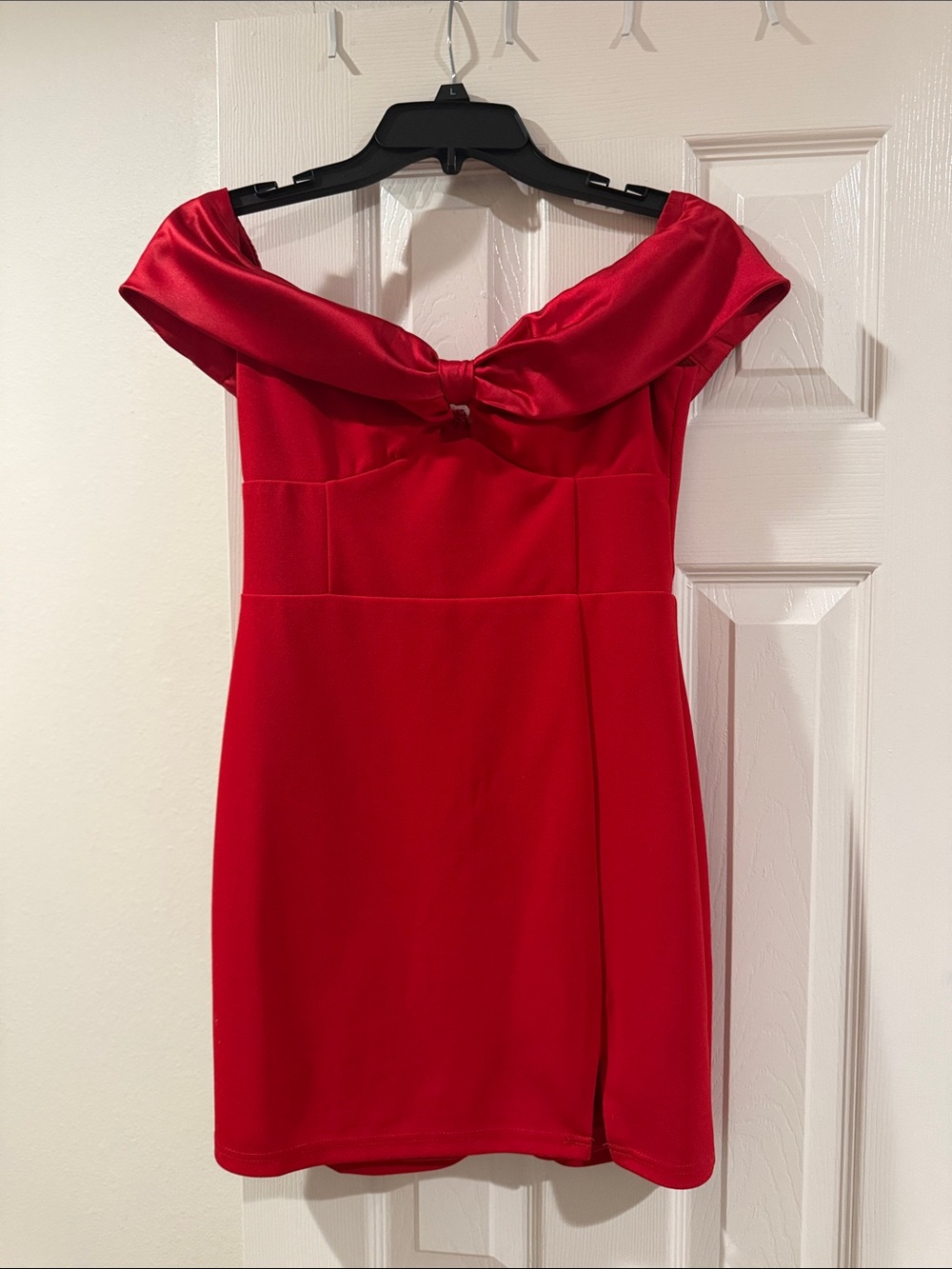 Lulu's Red Off-the-Shoulder Mini Dress